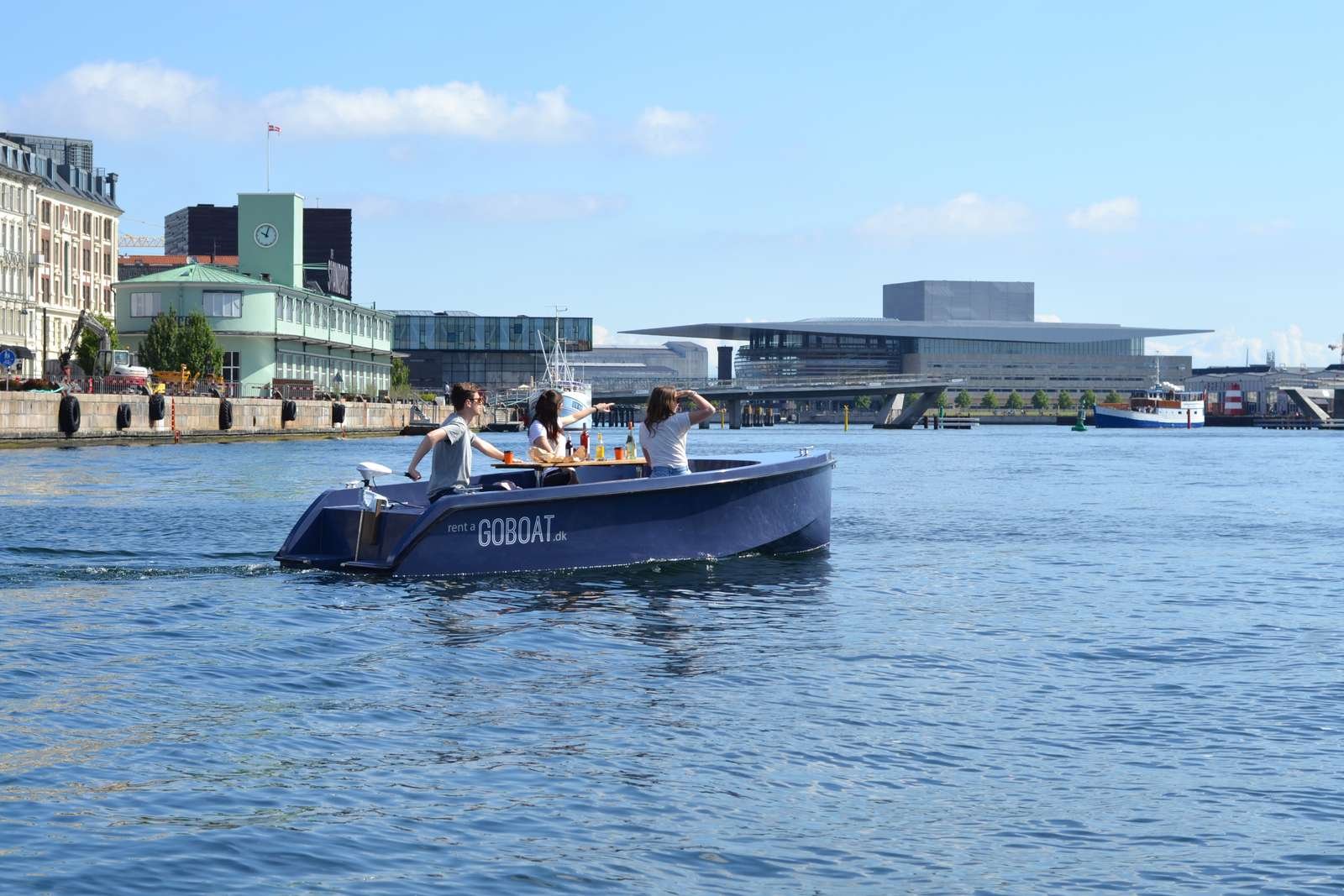 GoBoat
